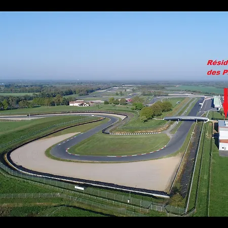 Hotel Des Pilotes 3*