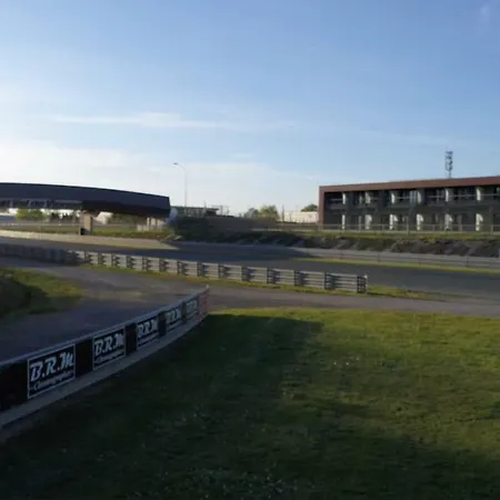 Résidence Des Pilotes Hotel 3*