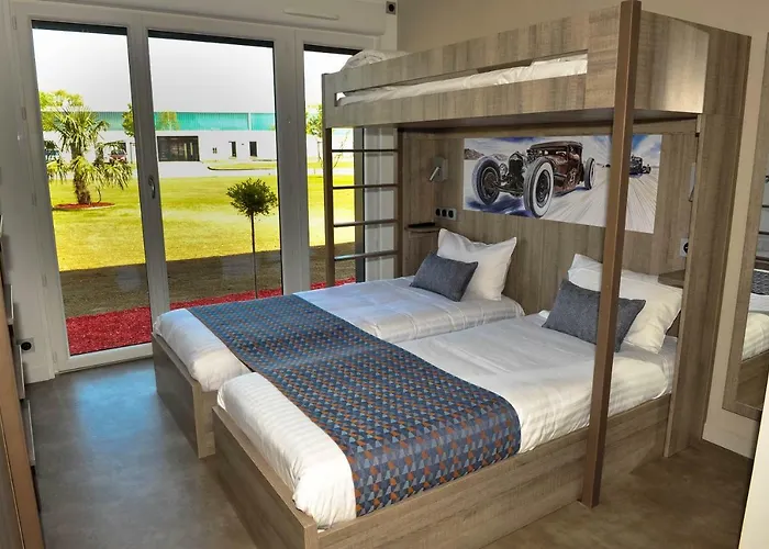 Hotel Des Pilotes 3*