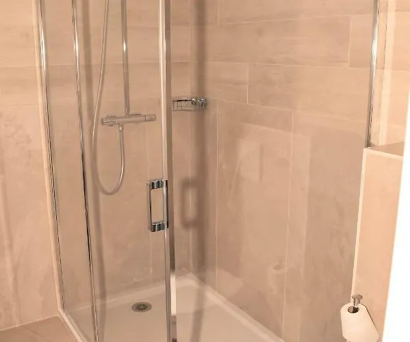 Hotel Des Pilotes Le Vigeant