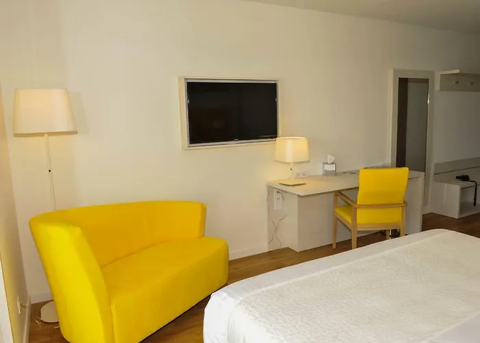 Des Pilotes Hotel 3*