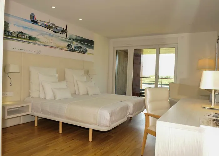 Hotel Des Pilotes 3*